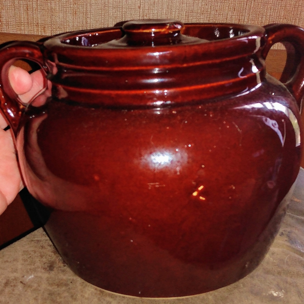 Vintage USA Glazed Bean Pot